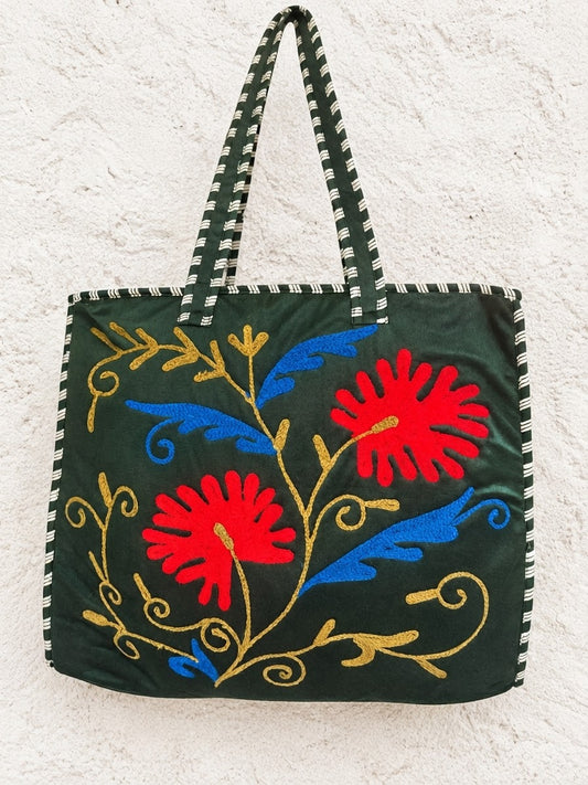 Tote Bag in Velluto Verdone con Ricami Indiani