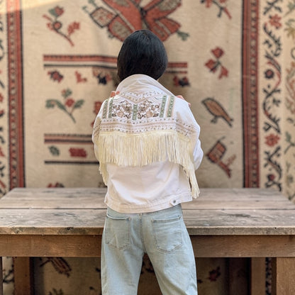 Giacca in Denim con ricamo Mexican Style con frange e bocchette