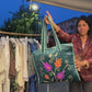 Tote Bag in Velluto Ottanio con Ricami